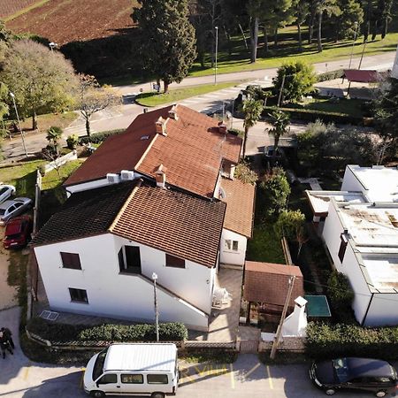 Apartments Kadum Porec Center Near The Beach Екстер'єр фото