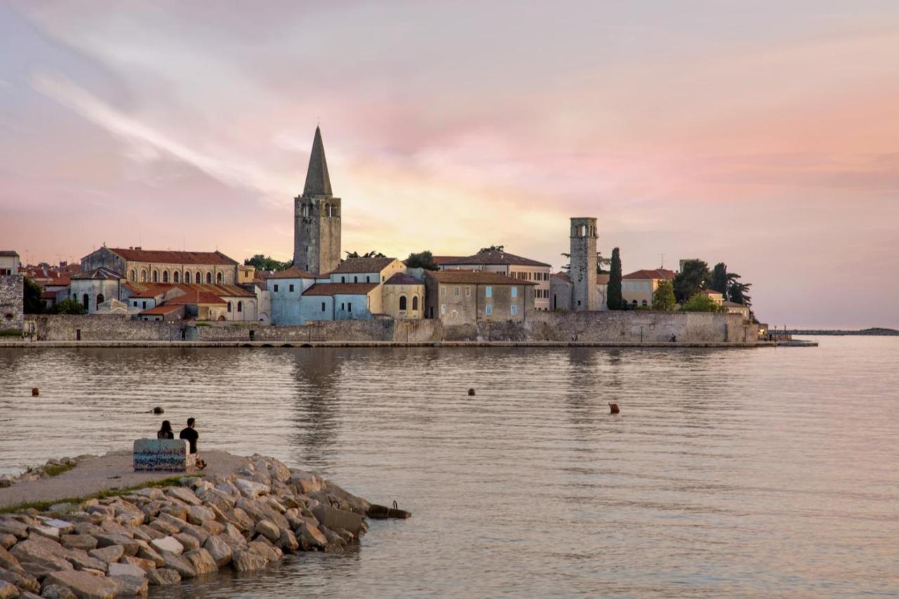 Apartments Kadum Porec Center Near The Beach Екстер'єр фото