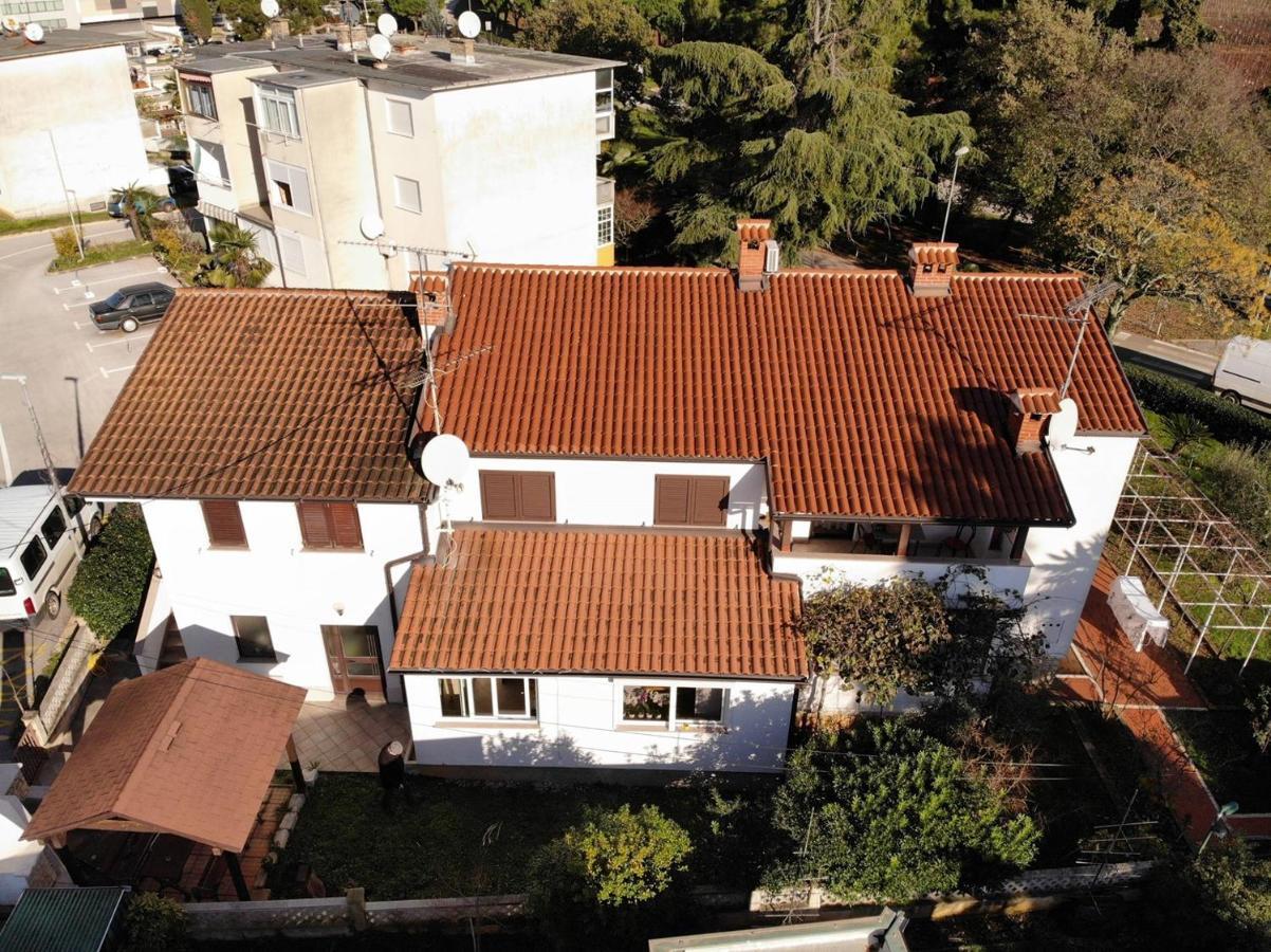 Apartments Kadum Porec Center Near The Beach Екстер'єр фото