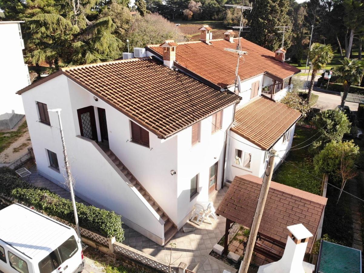 Apartments Kadum Porec Center Near The Beach Екстер'єр фото